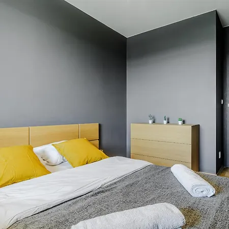 Lägenhet Praga Poludnie - P&o